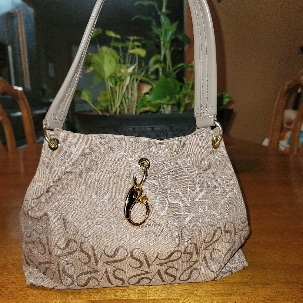 Vera Wang Bag